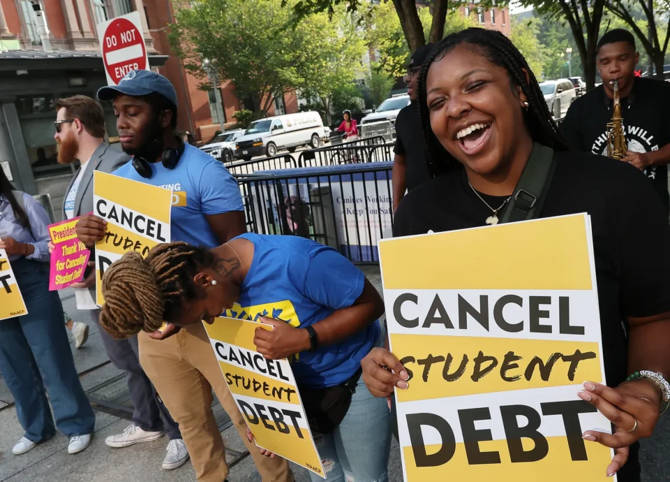 Private student loans